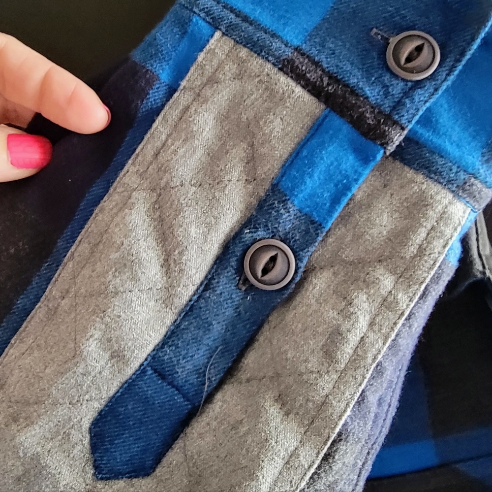 Mens flannel shacket - Picture 7 of 7